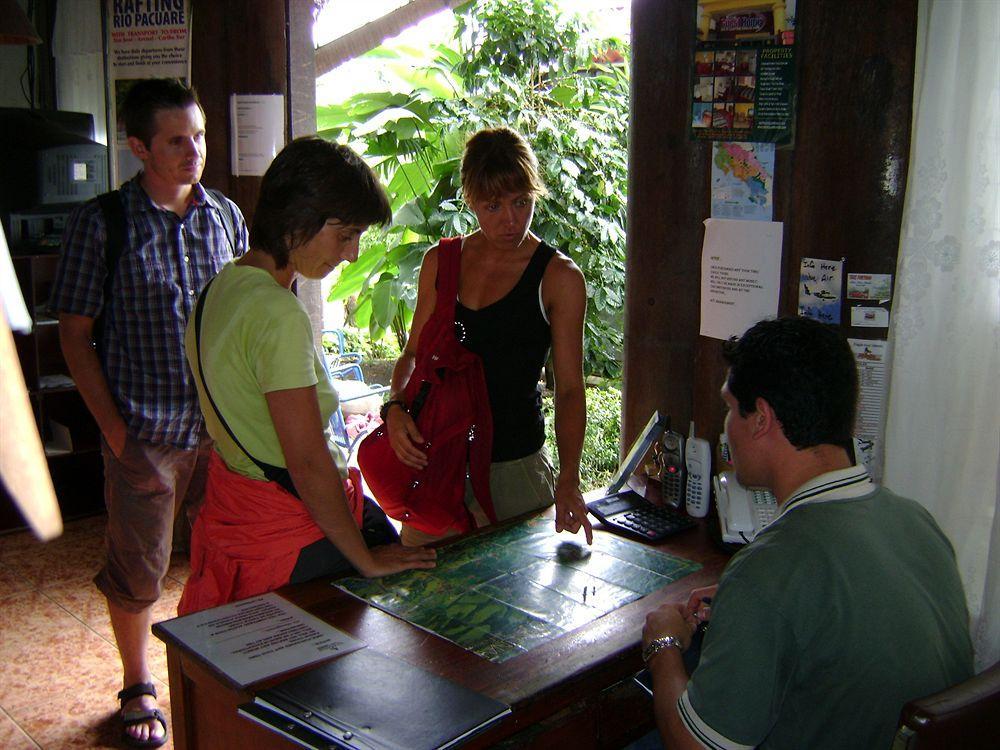 Hotel La Choza Inn La Fortuna Exterior photo